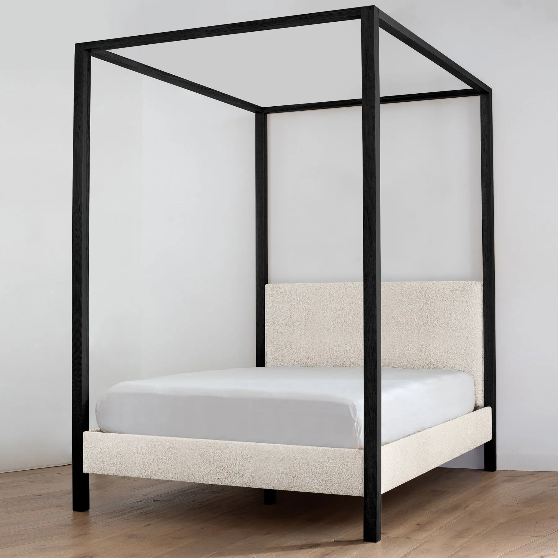 Briyana Bed