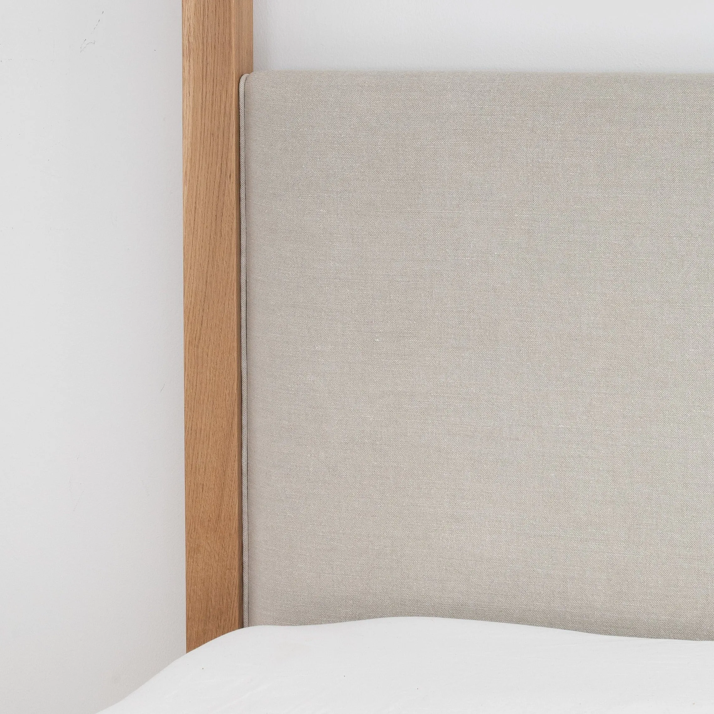 Briyana Bed