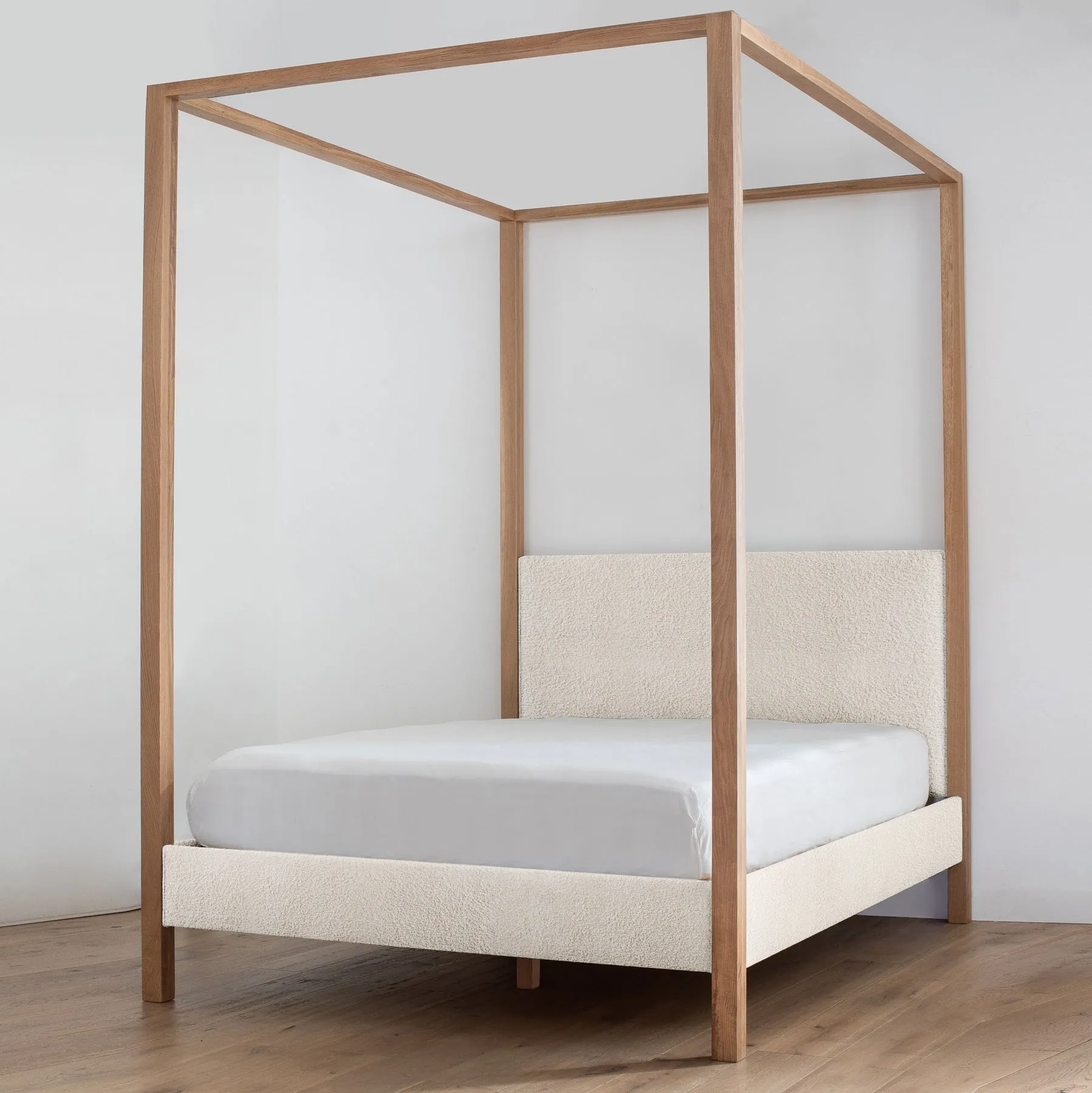 Briyana Bed
